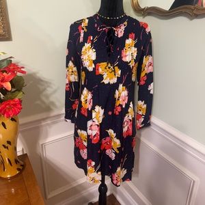 Old Navy Pretty Floral Lace-up Dress Shirt Tunic Size XS